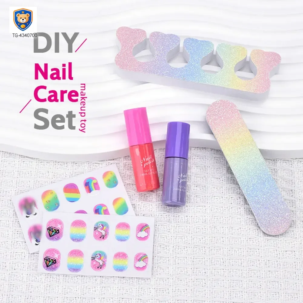Kids Dream Makeup Kit Toy — product view 4