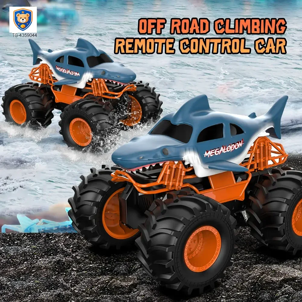 Shark Amphibious Vehicle Toy — product view 2