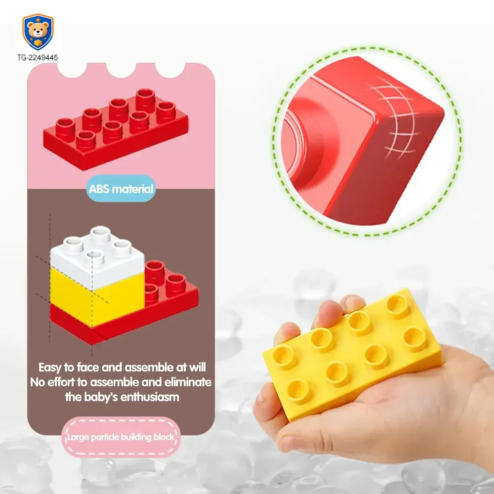 Building Blocks Spaceship — product view 2