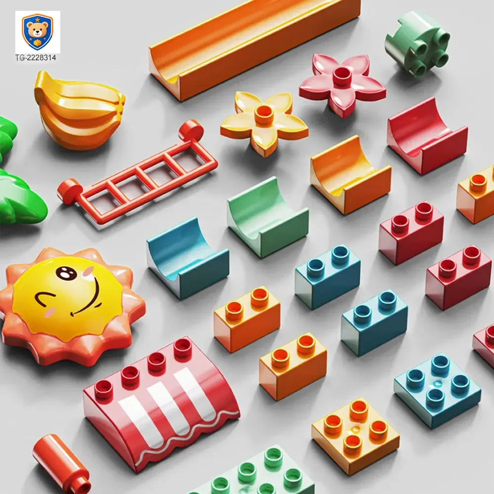 Cottag Track Toy, 230PCS, Dinosaur Farm Theme, DIY Assembly Toy — product view 4