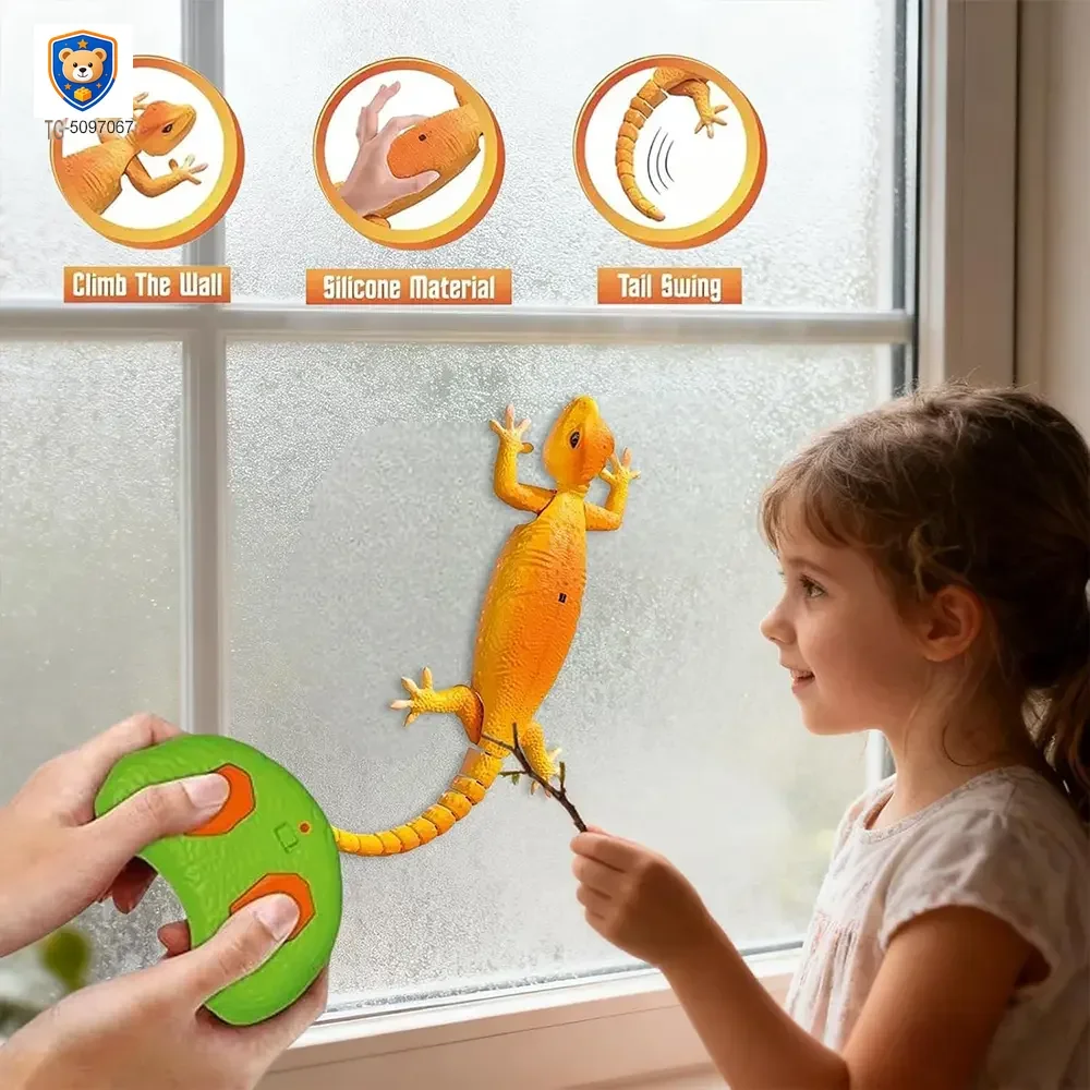 Wall Climbing RC Gecko Toy — product view 3